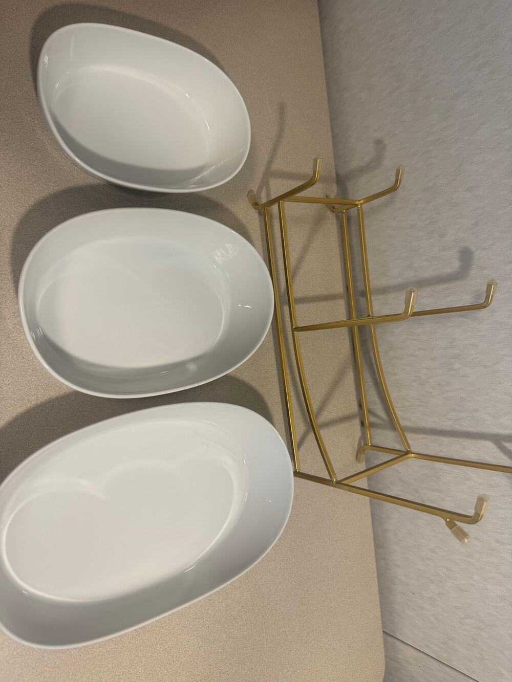 Yedio 3 Tier Fruit Bowl Serving Stand White Porcelain Gold Metal Dessert Display